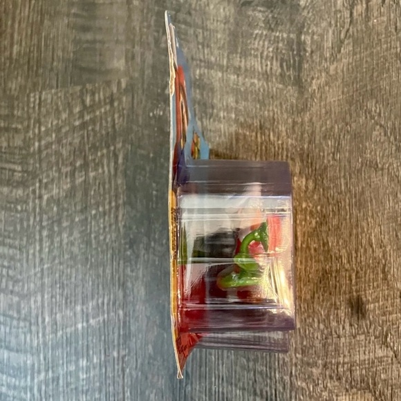 Mario Figure with Accessory - Picture 4 of 4